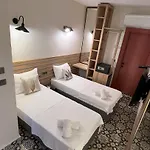 Hotel Disa *